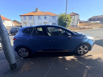 Used Renault Clio 2014 for sale - 79515719: Photo