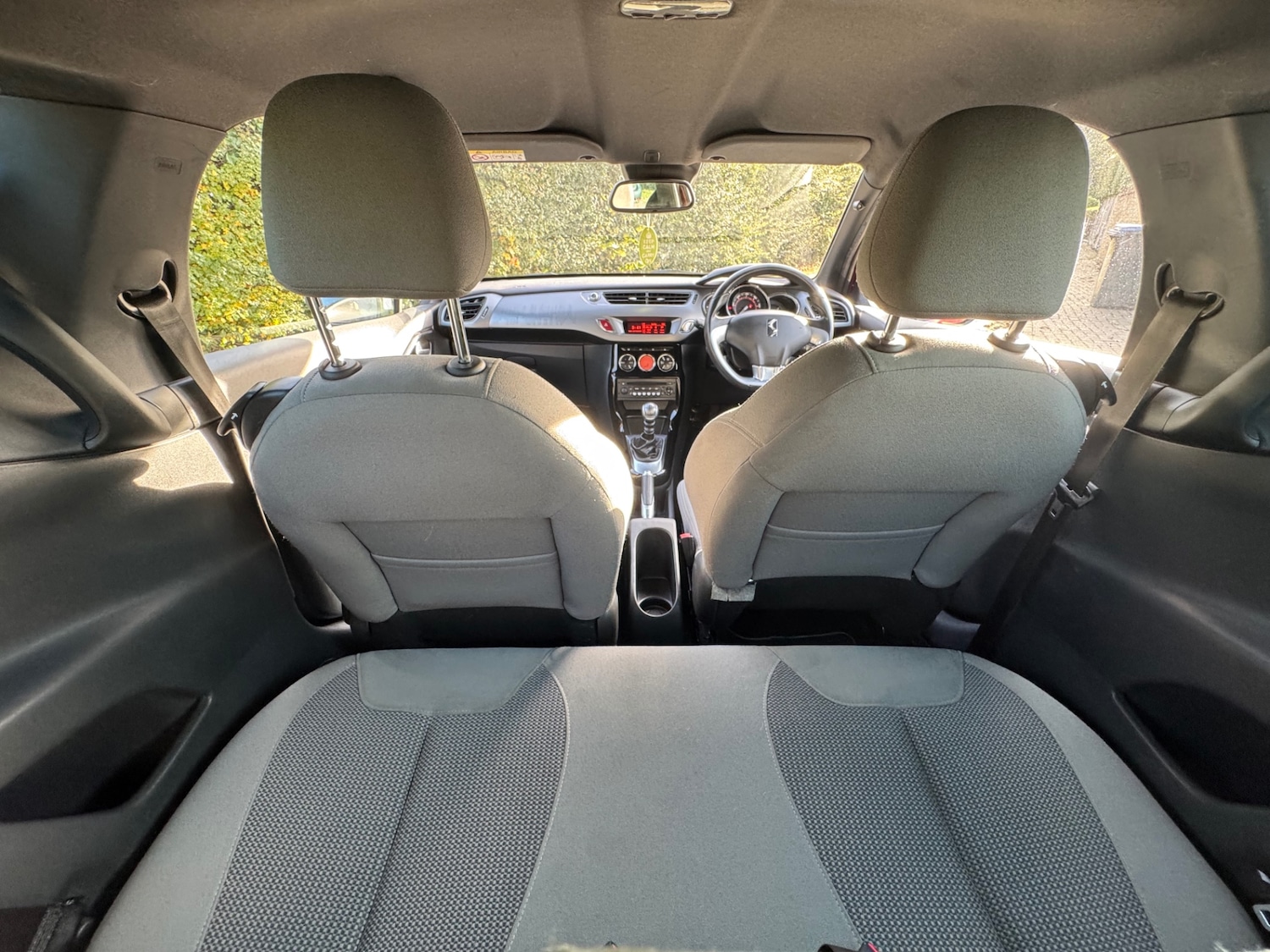 Used Citroen DS3 2015 for sale - 76346186: Photo 10