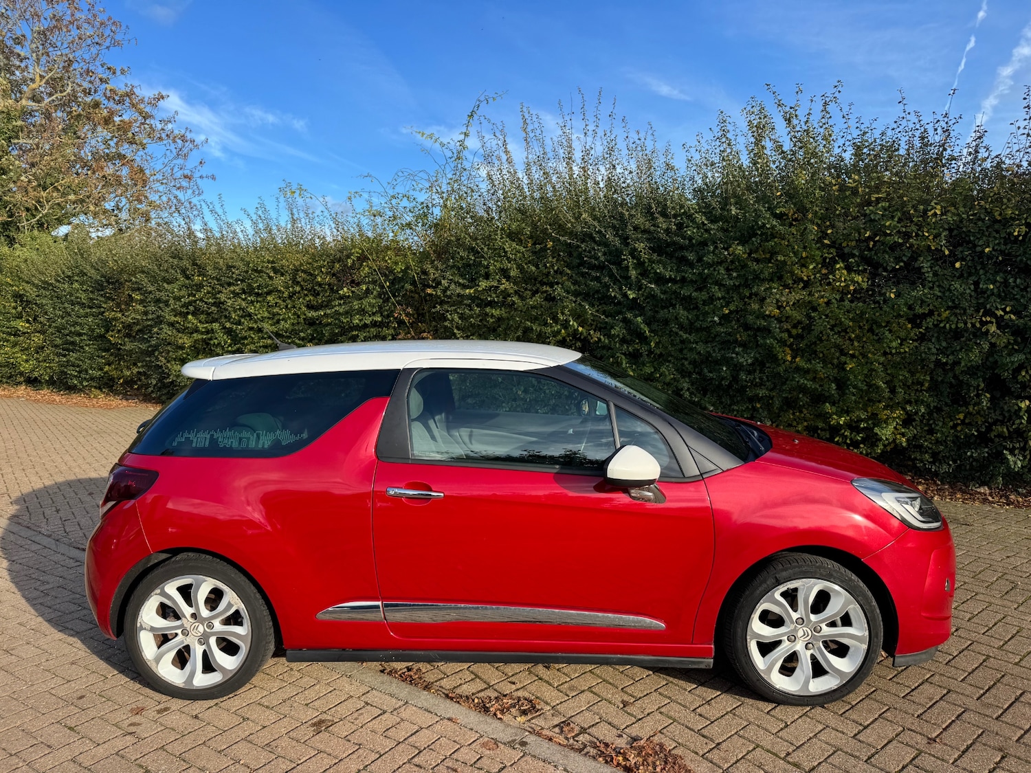 Used Citroen DS3 2015 for sale - 76346186: Photo 4