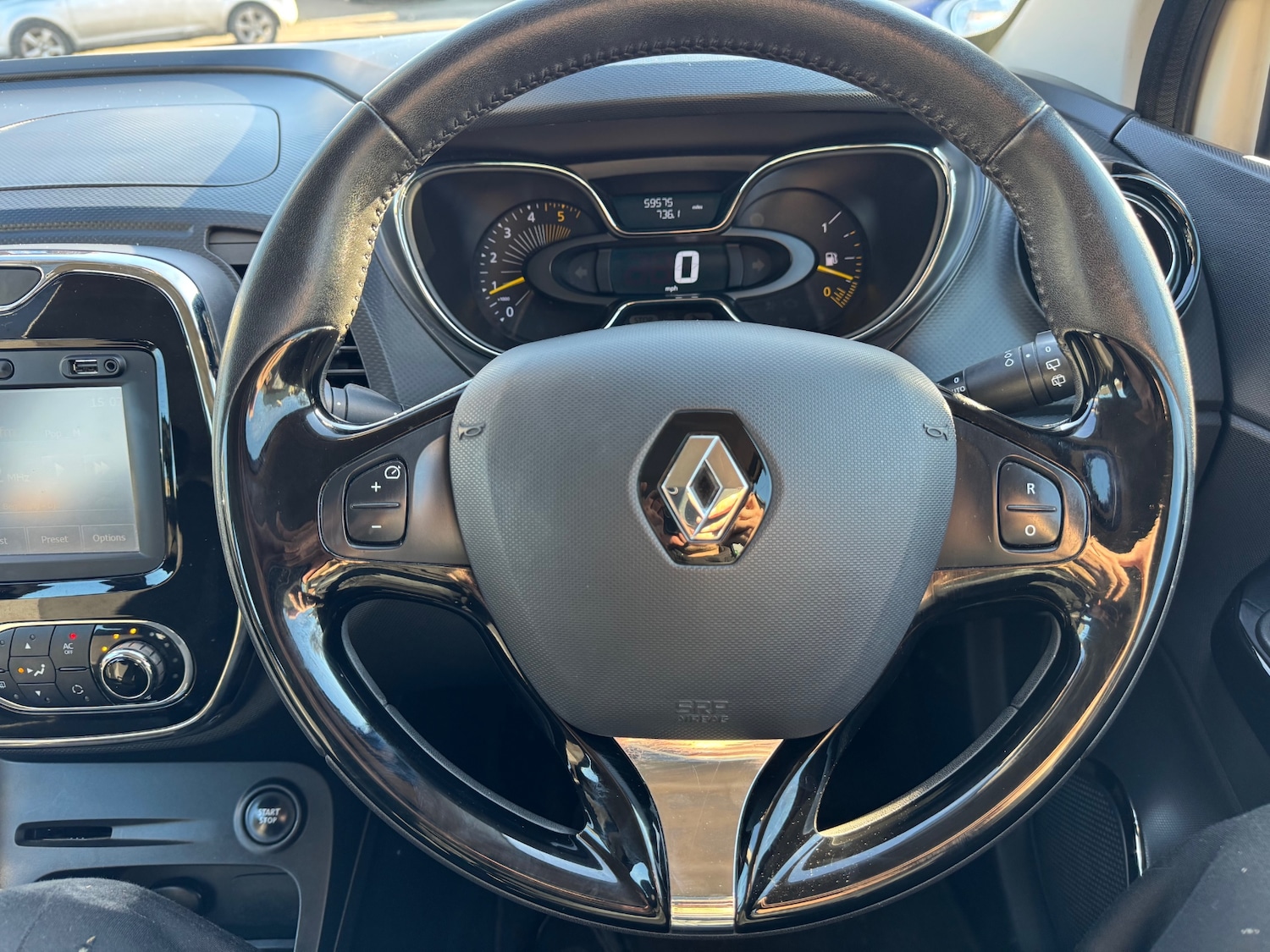 Used Renault Captur 2014 for sale - 77938443: Photo 14