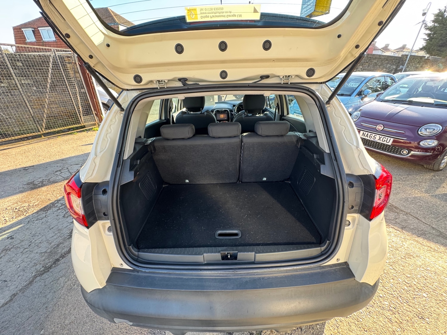 Used Renault Captur 2014 for sale - 77938443: Photo 9