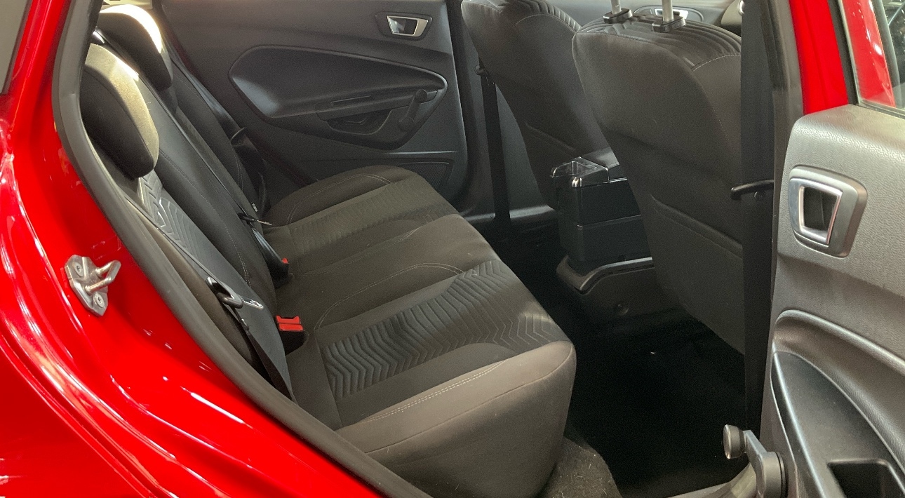 Used Ford Fiesta 2014 for sale - 76839263: Photo 8