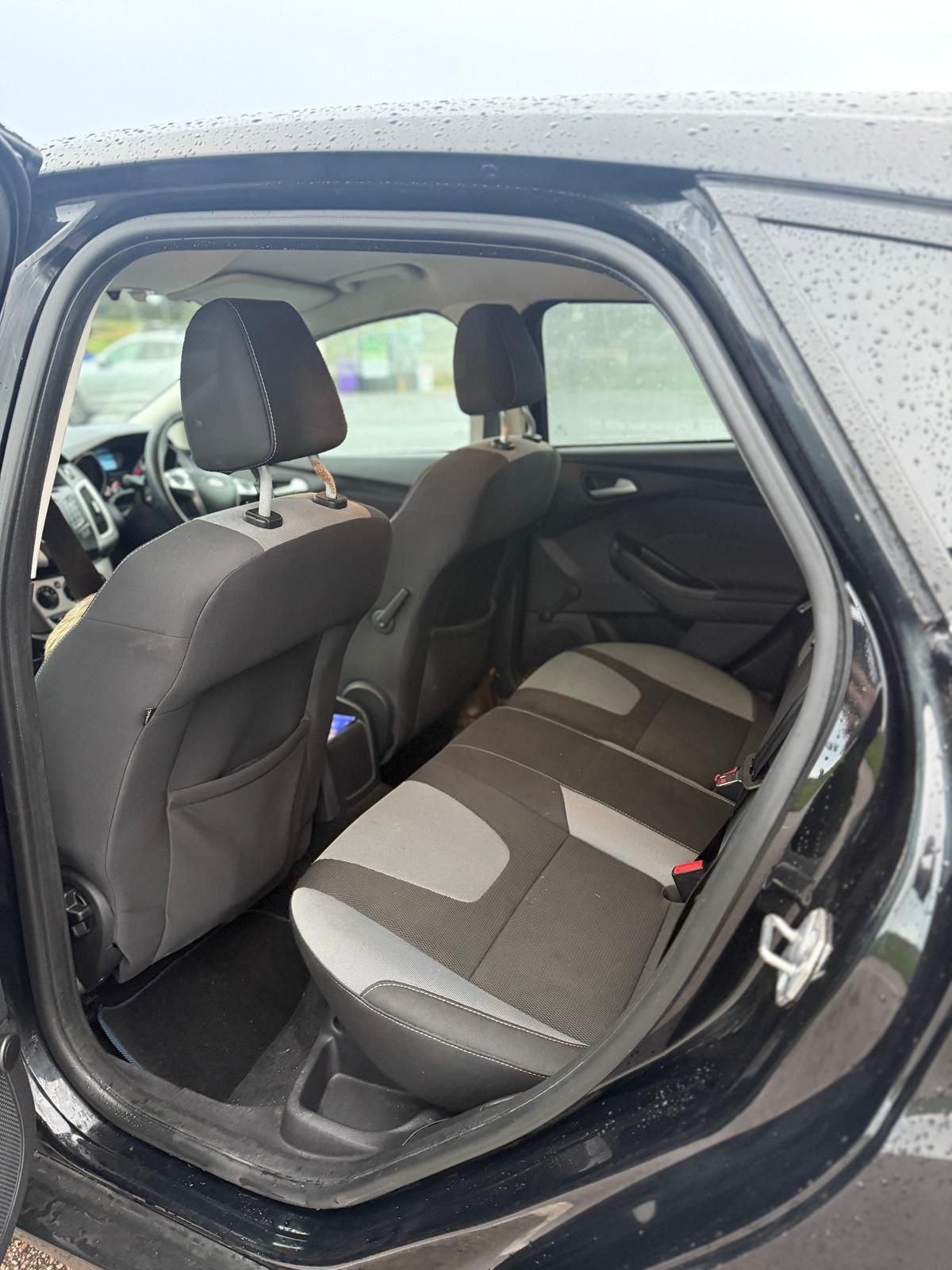 Used Ford Focus 2013 for sale - 76878037: Photo 12