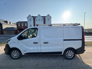 Used Vauxhall Vivaro 2014 for sale - 79289657: Photo