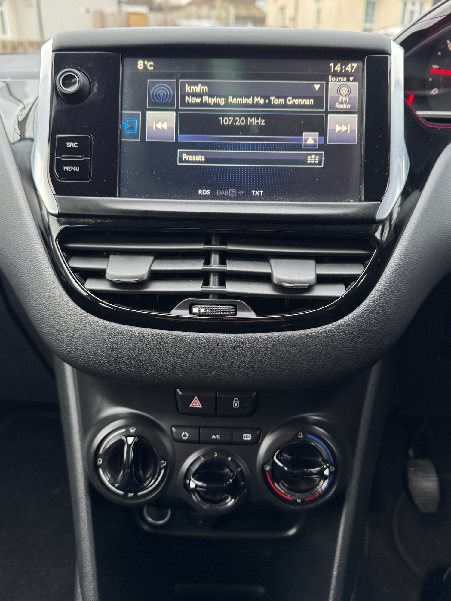 Used Peugeot 208 2014 for sale - 77548644: Photo 14