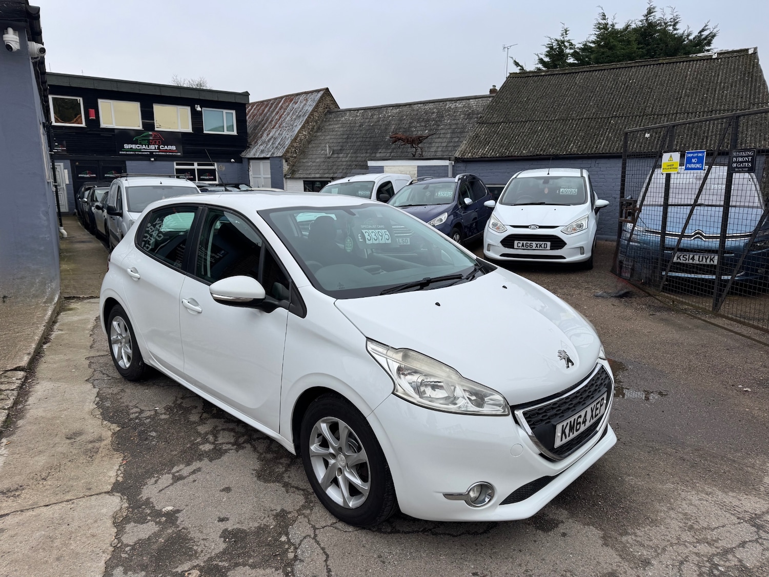 Used Peugeot 208 2014 for sale - 77548644: Photo 4