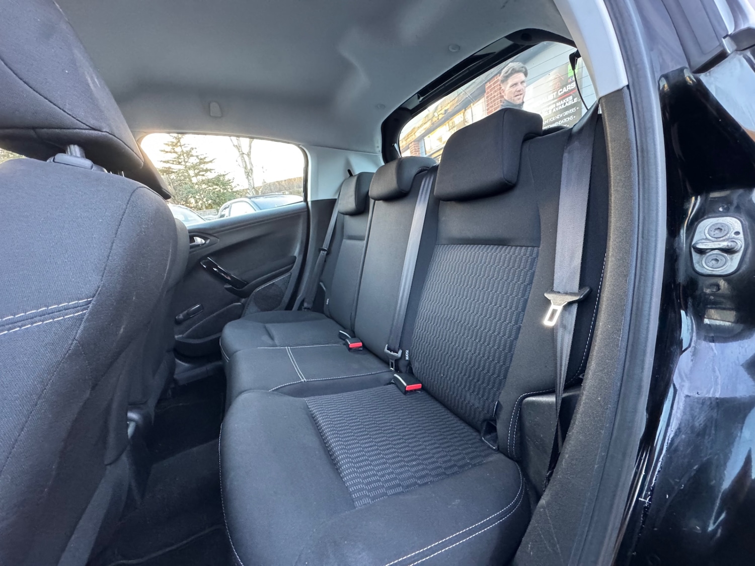 Used Peugeot 208 2016 for sale - 77918541: Photo 11