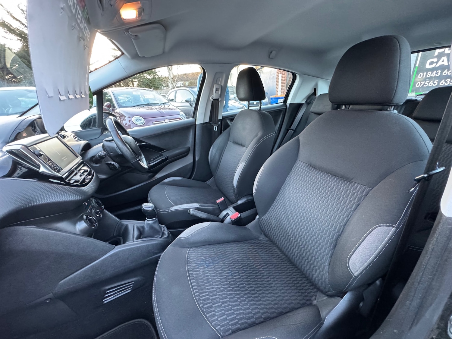 Used Peugeot 208 2016 for sale - 77918541: Photo 12