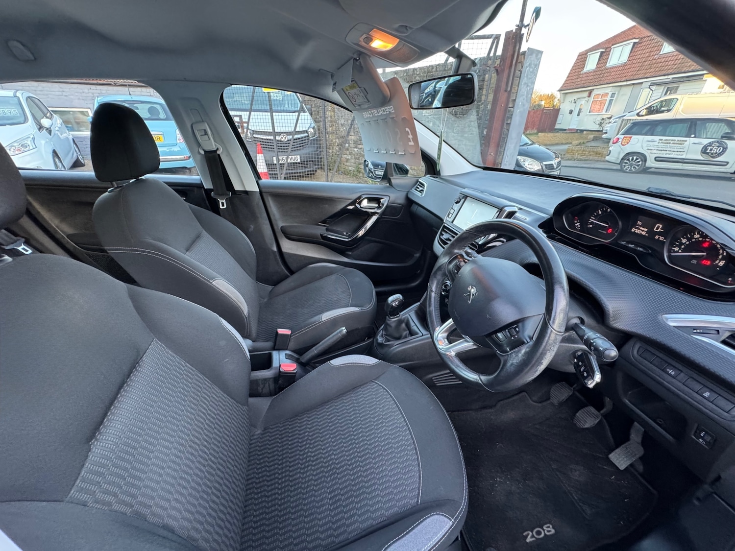 Used Peugeot 208 2016 for sale - 77918541: Photo 13