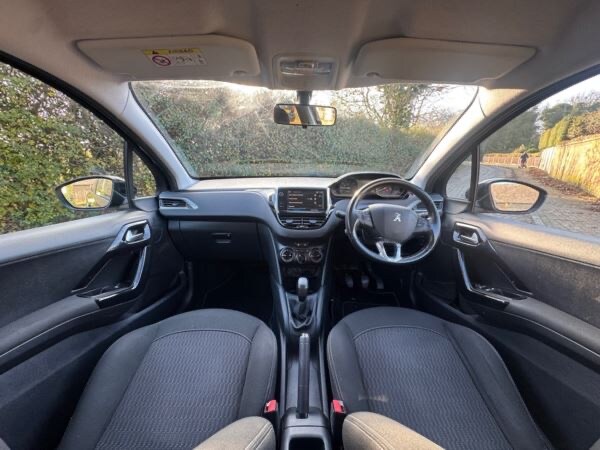 Used Peugeot 208 2017 for sale - 77715680: Photo 11