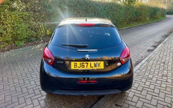 Used Peugeot 208 2017 for sale - 77715680: Photo 7