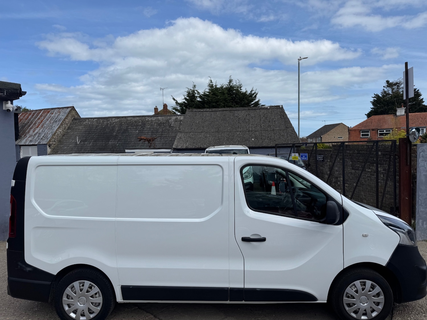 Used Vauxhall Vivaro 2016 for sale - 78199279: Photo 5