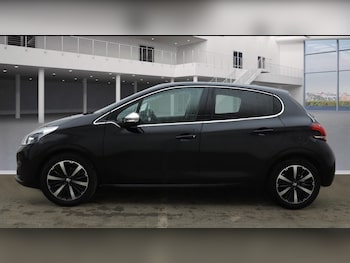 Used Peugeot 208 2019 for sale - 77551251: Photo