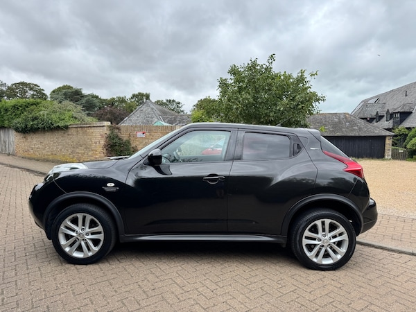 Used Nissan Juke 2011 for sale - 76271628: Photo 2