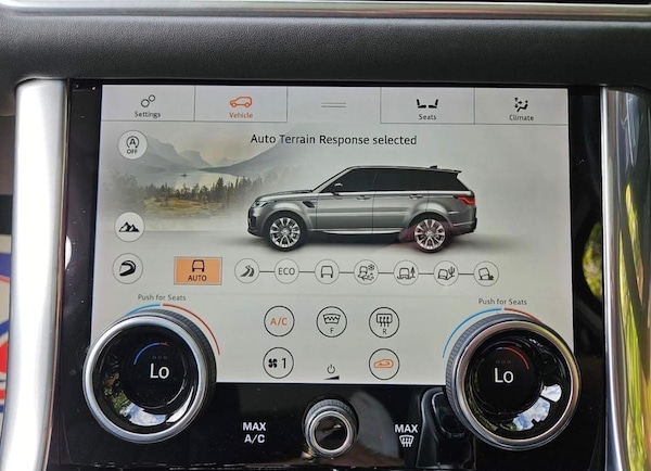 Used Land Rover Range Rover Sport 2018 for sale - 76016778: Photo 16