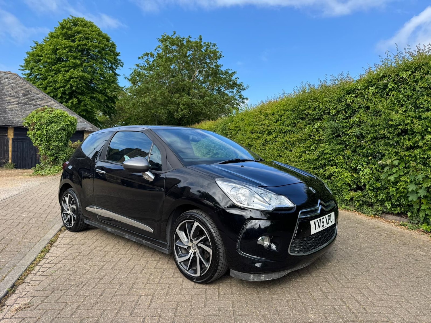 Used Citroen DS3 2015 for sale - 77581619: Photo 3