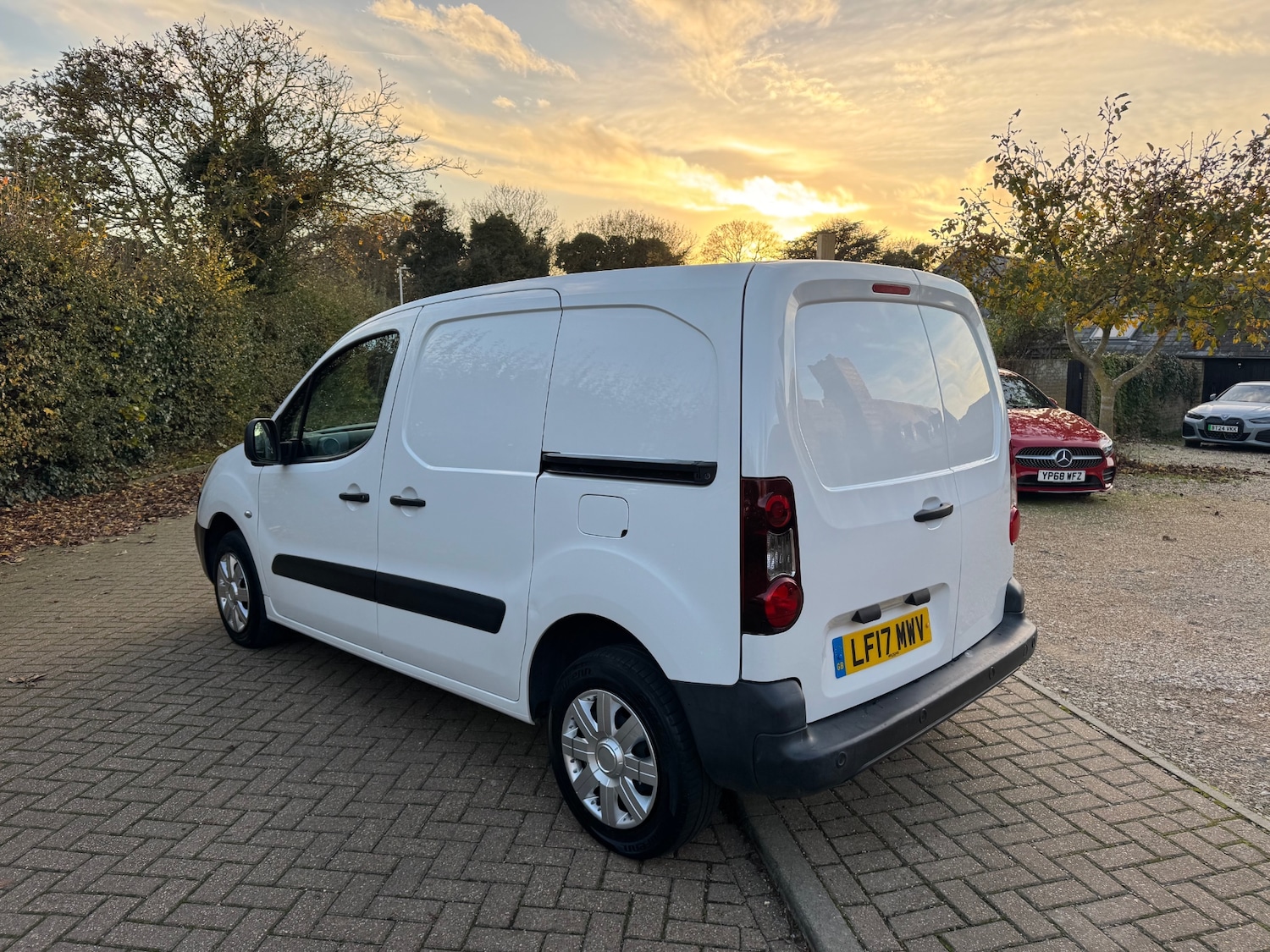 Used Citroen Berlingo 2017 for sale - 76556738: Photo 8