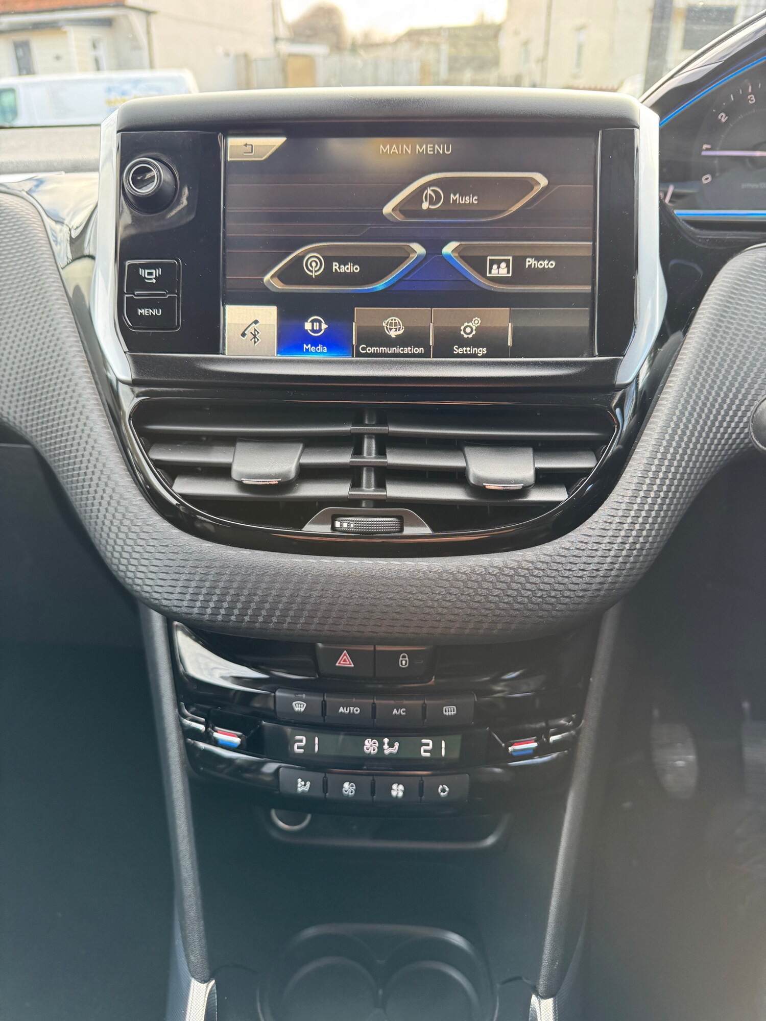 Used Peugeot 2008 2014 for sale - 78141045: Photo 15