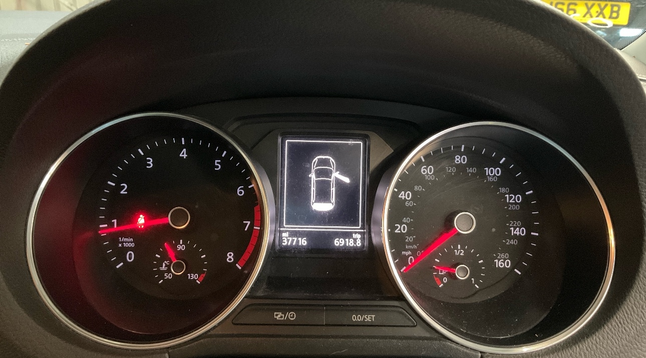 Used Volkswagen Polo 2016 for sale - 76879624: Photo 9