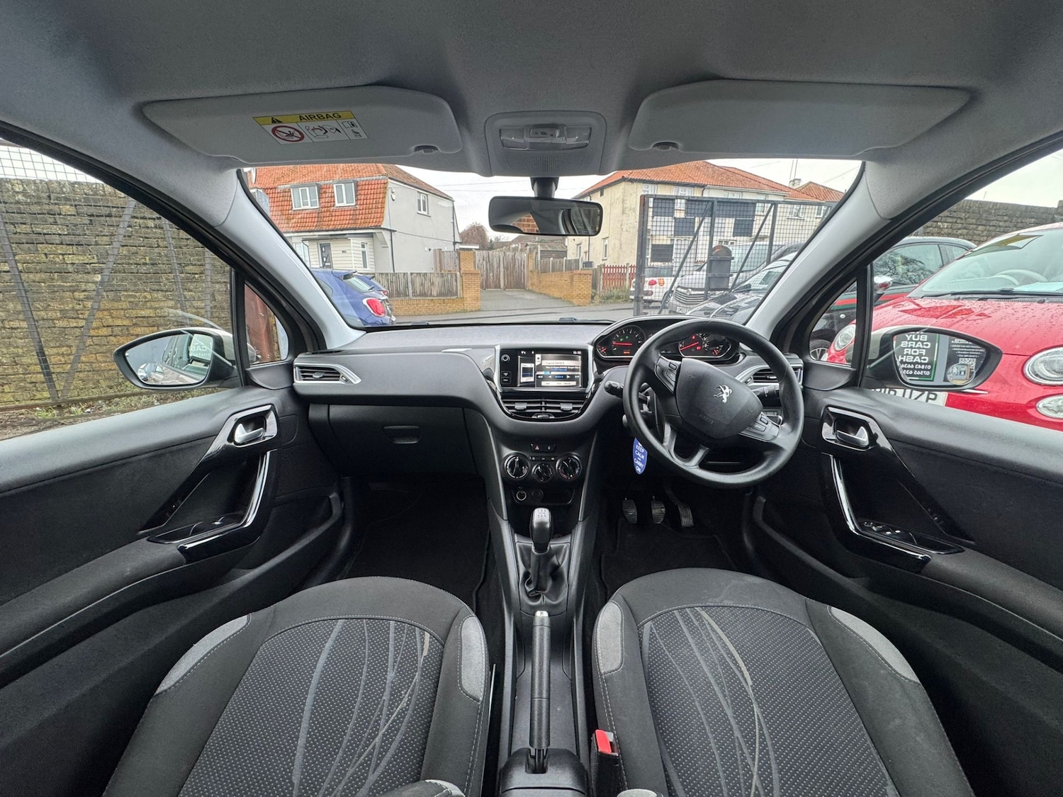 Used Peugeot 208 2014 for sale - 77378120: Photo 11