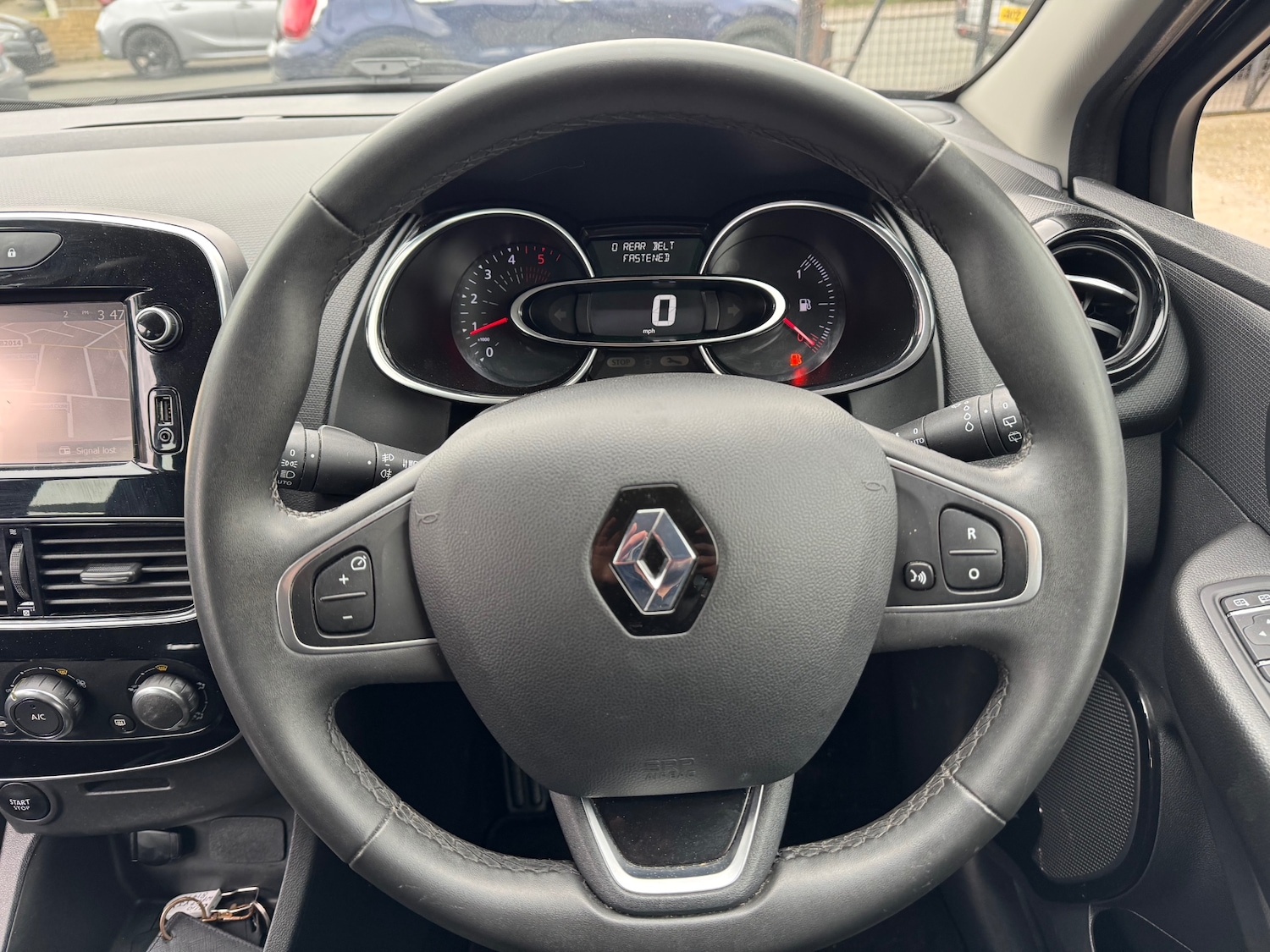 Used Renault Clio 2017 for sale - 77998704: Photo 16