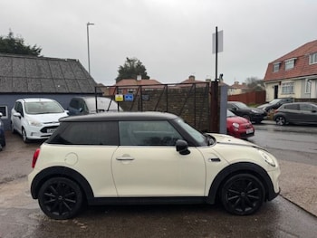 Used MINI Hatch 2016 for sale - 78239382: Photo