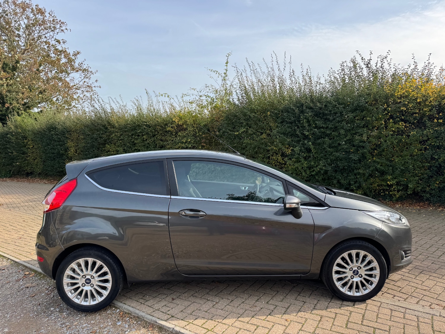 Used Ford Fiesta 2015 for sale - 77659613: Photo 5