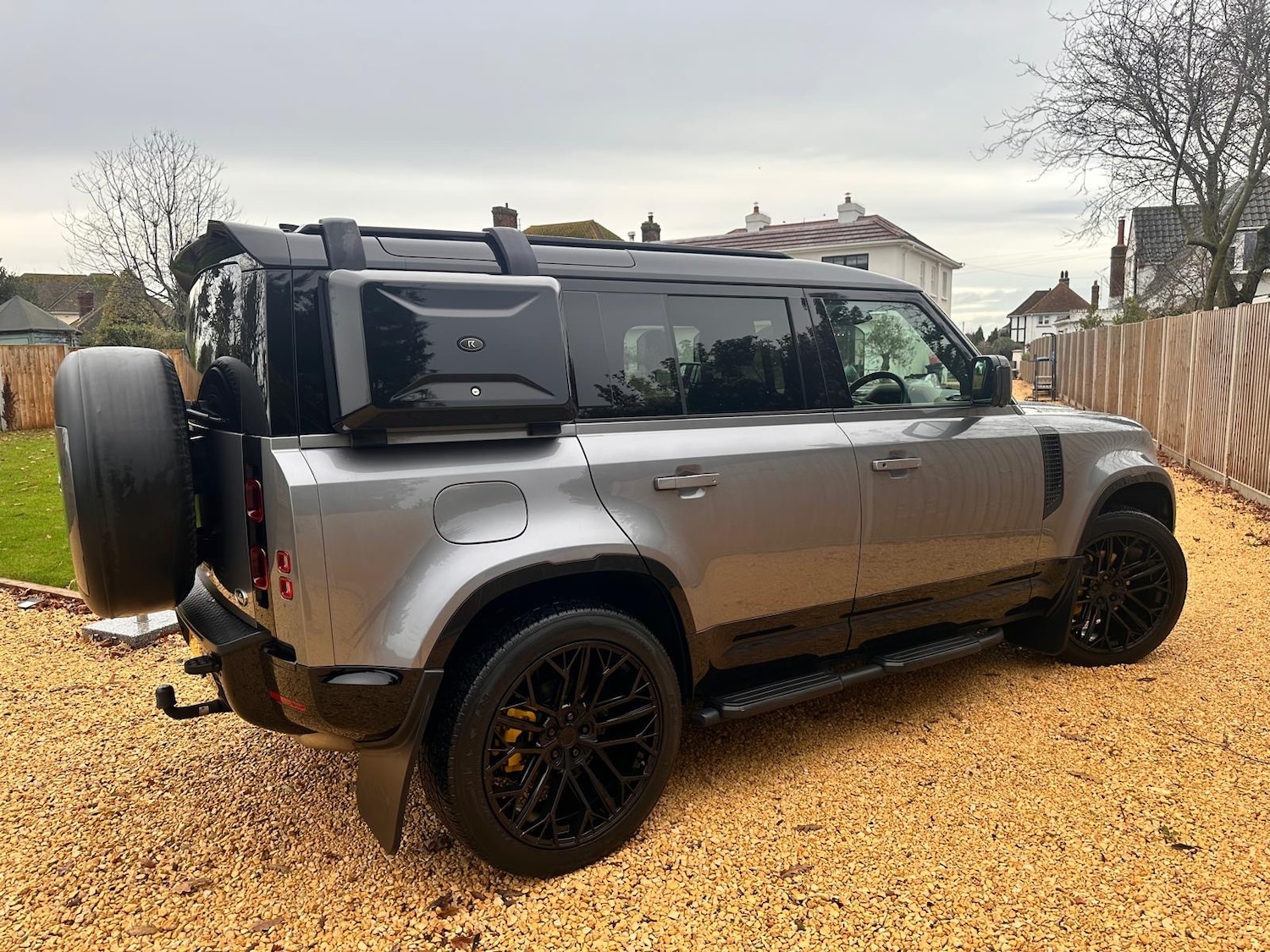 Used Land Rover Defender 2022 for sale - 77154760: Photo 5