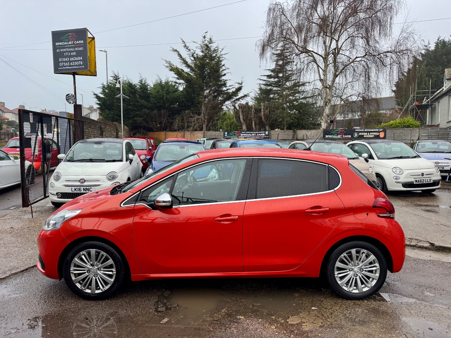 Used Peugeot 208 2017 for sale - 78159785: Photo 2