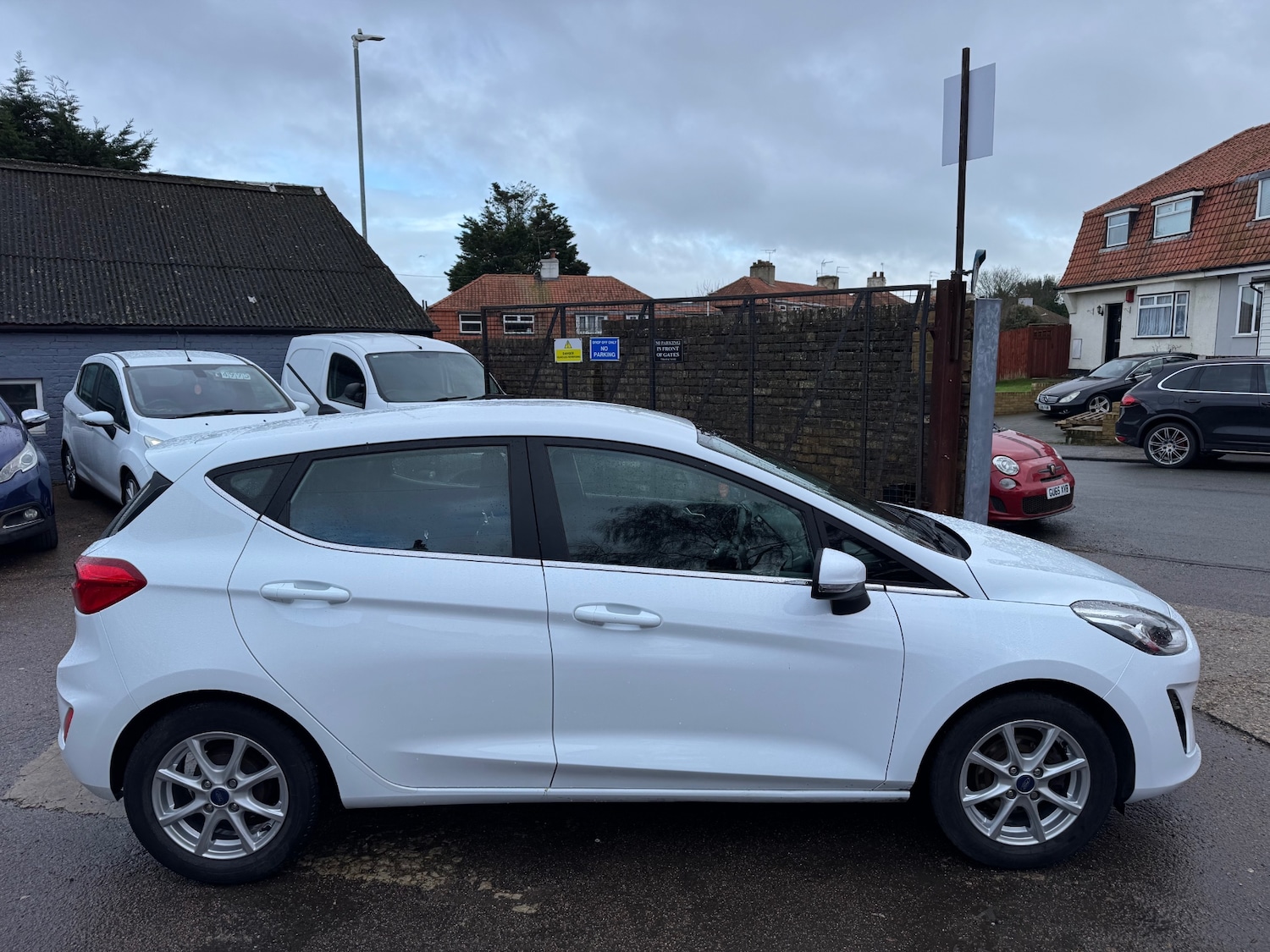 Used Ford Fiesta 2018 for sale - 77449848: Photo 5