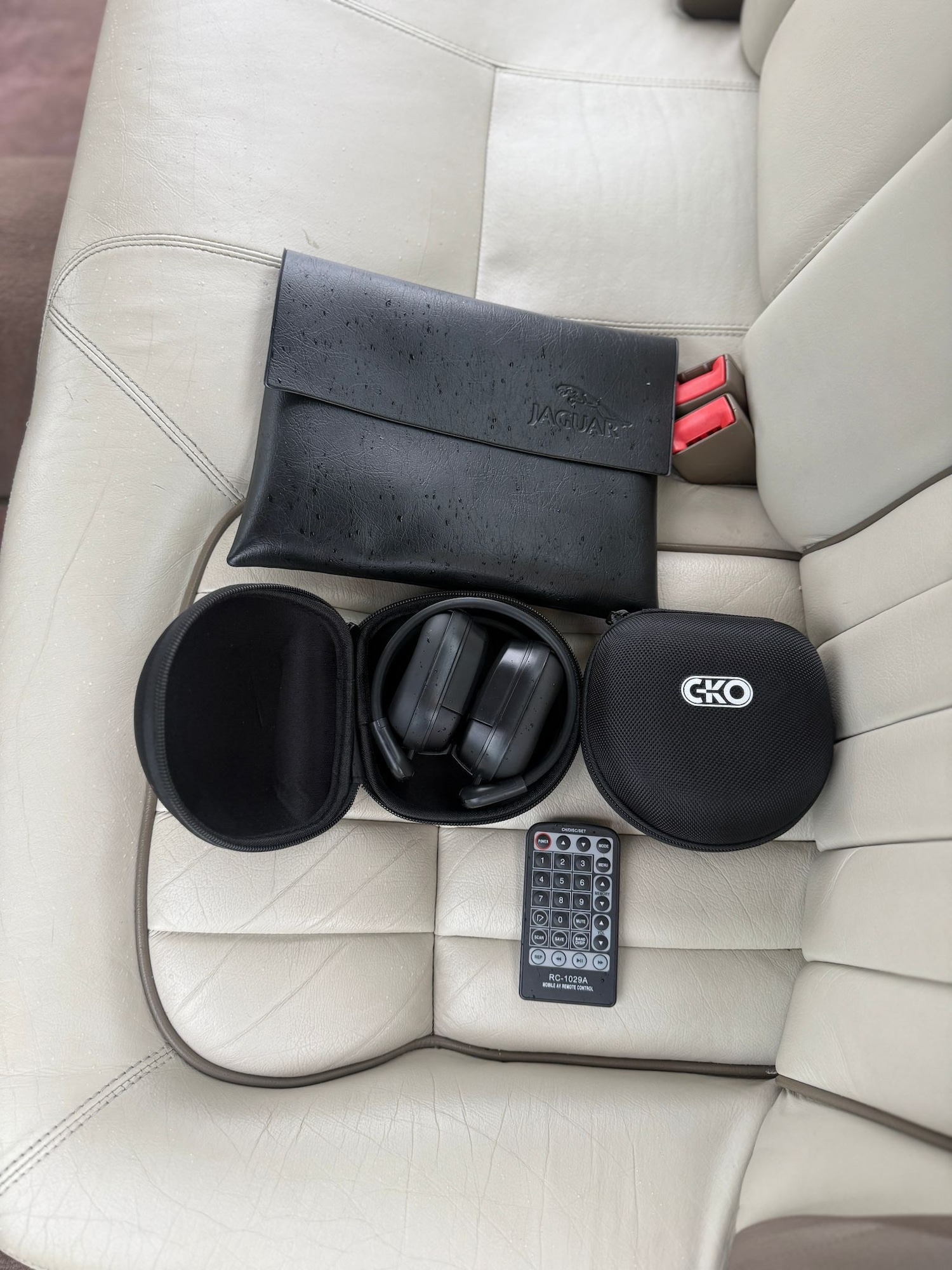 Used Jaguar XJ 2001 for sale - 76877525: Photo 17