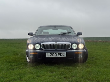 Used Jaguar XJ 2001 for sale - 76877525: Photo