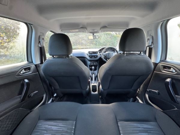 Used Peugeot 208 2017 for sale - 77339251: Photo 9