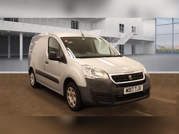 Used Peugeot Partner 2017 for sale - 76041636: Photo 4