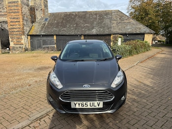 Used Ford Fiesta 2015 for sale - 77245868: Photo