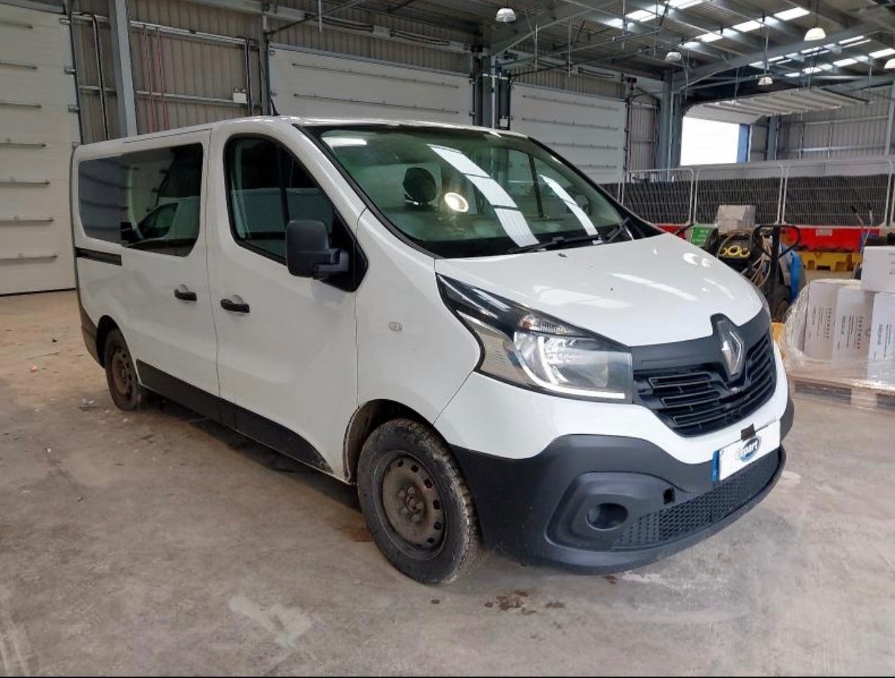 Used Renault Trafic 2018 for sale - 77635762: Photo 2
