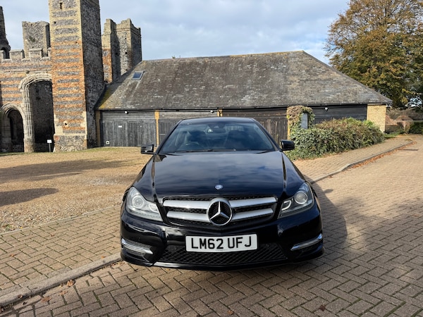 Used Mercedes-Benz C Class 2012 for sale - 76289678: Photo 3
