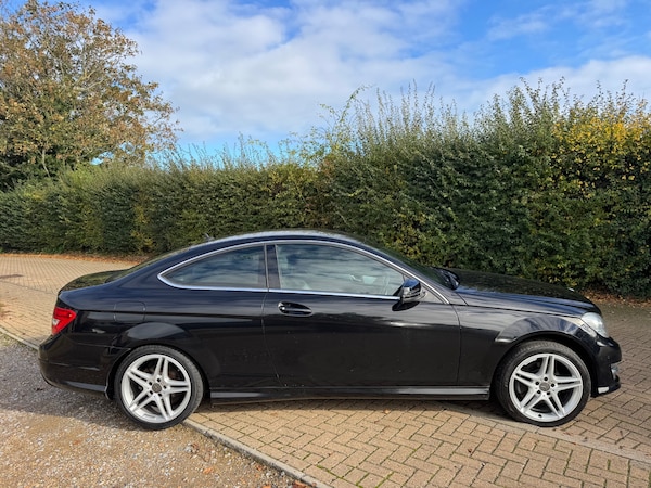 Used Mercedes-Benz C Class 2012 for sale - 76289678: Photo 5
