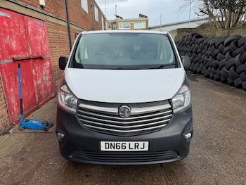 Used Vauxhall Vivaro 2016 for sale - 77578068: Photo