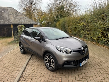 Used Renault Captur 2015 for sale - 76045379: Photo