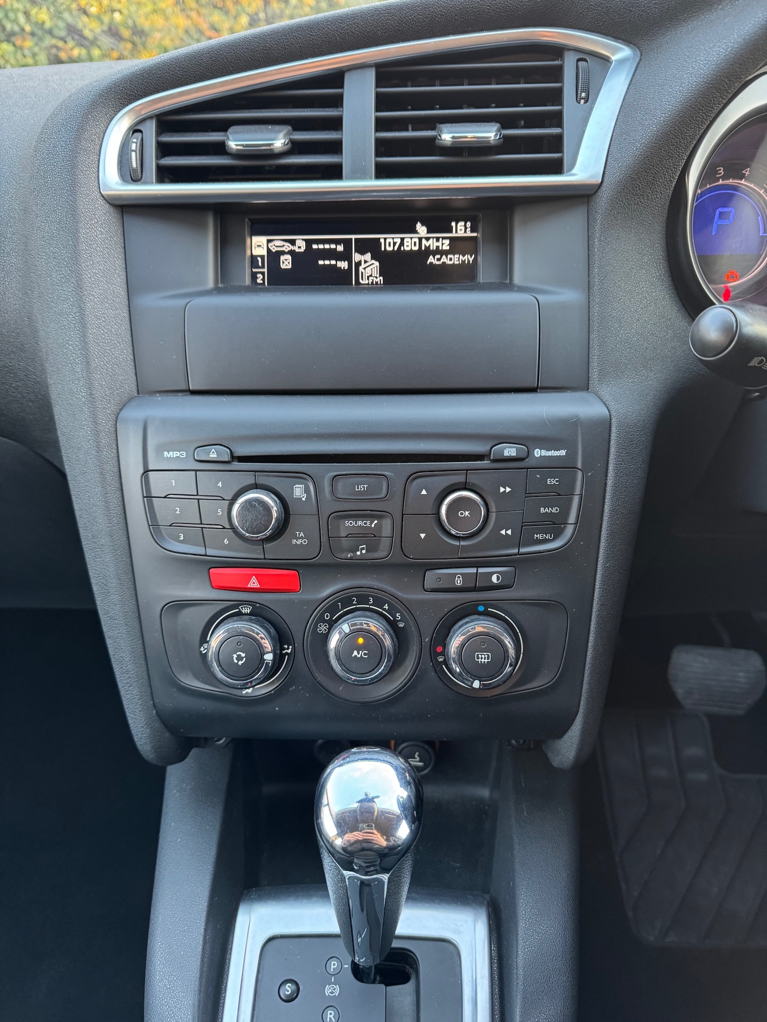 Used Citroen C4 2012 for sale - 76556747: Photo 13