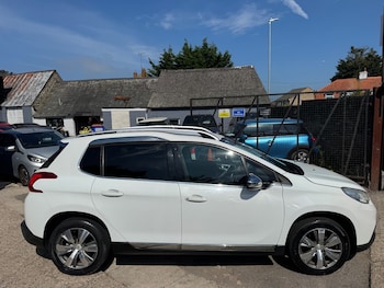 Used Peugeot 2008 2014 for sale - 79186206: Photo