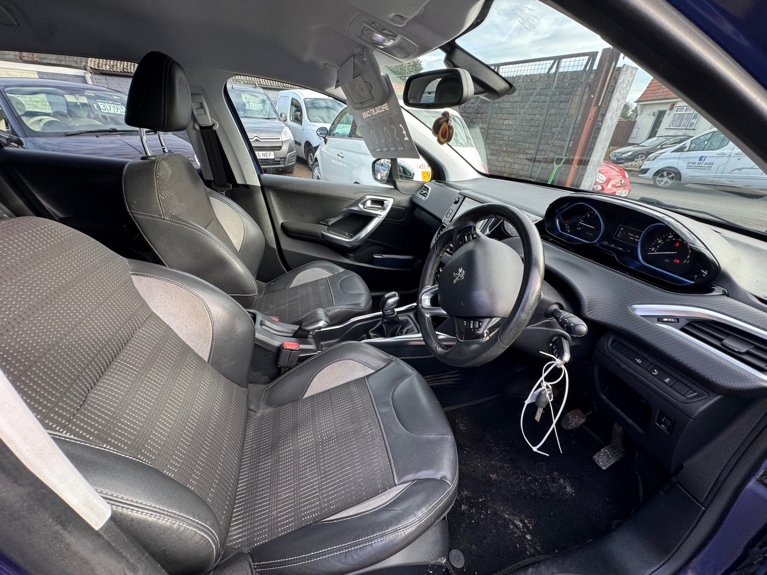 Used Peugeot 2008 2014 for sale - 77441894: Photo 12