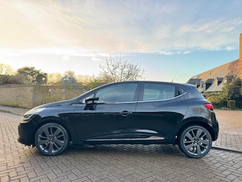 Used Renault Clio 2014 for sale - 76792425: Photo