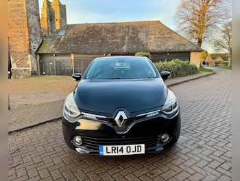 Used Renault Clio 2014 for sale - 76792425: Photo