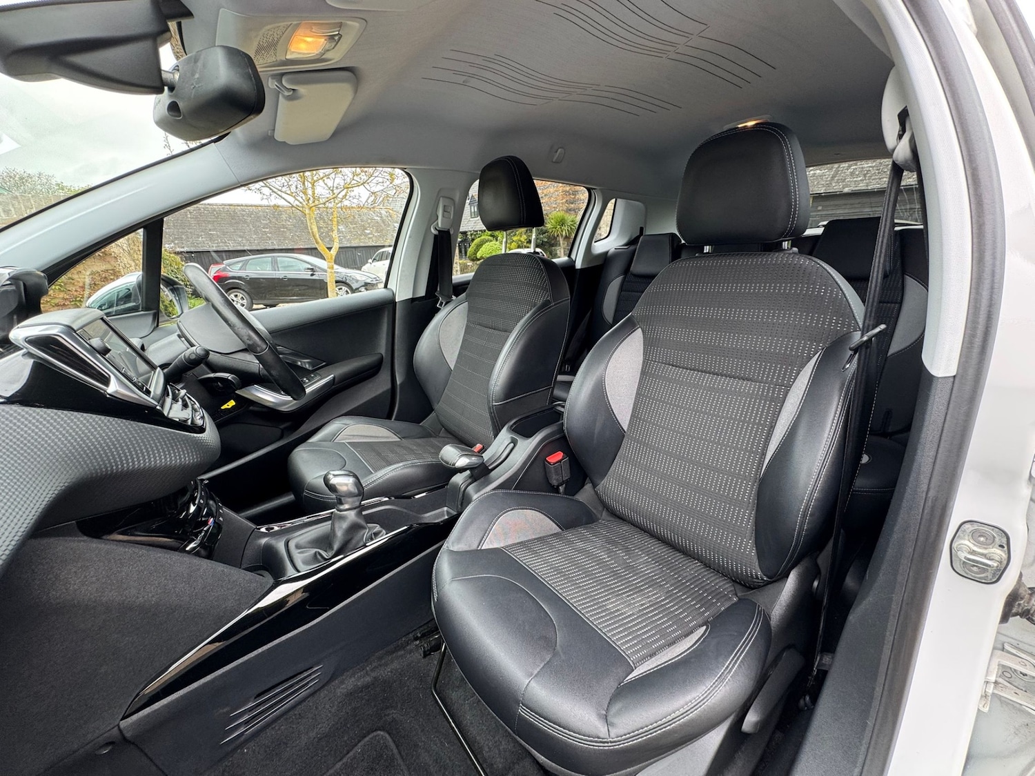 Used Peugeot 2008 2016 for sale - 76859884: Photo 13