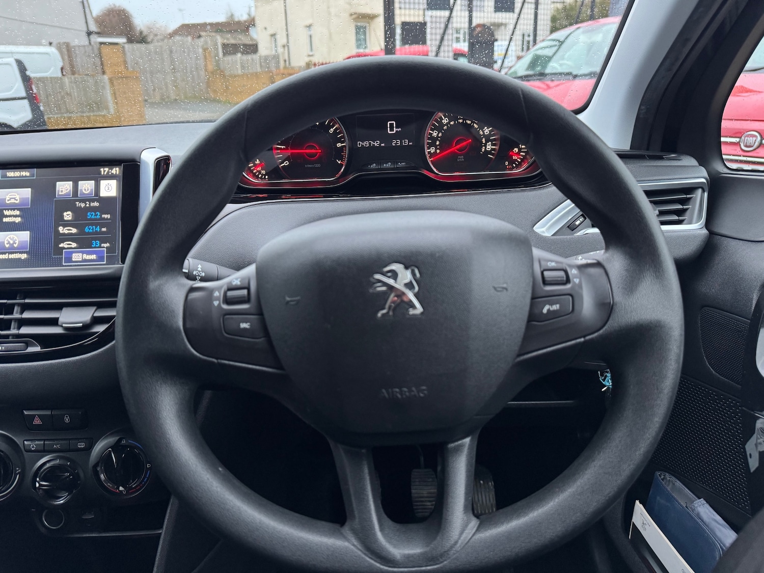 Used Peugeot 208 2015 for sale - 77659608: Photo 15