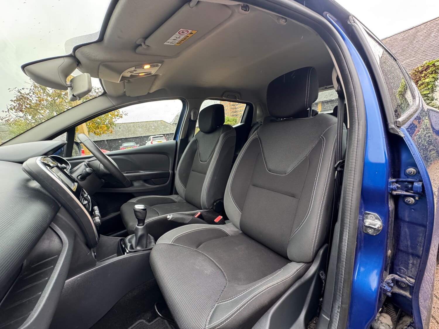 Used Renault Clio 2018 for sale - 77823189: Photo 13