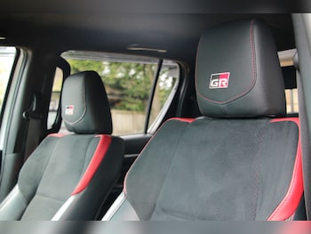 Used Toyota Hilux 2023 for sale - 78906158: Photo
