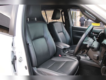 Used Toyota Hilux 2023 for sale - 78493138: Photo